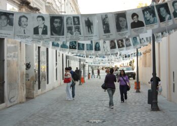 “Y sin embargo el sol”, primera feria por la memoria