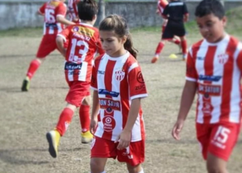 El ejemplo de Cañuelas Fútbol Club