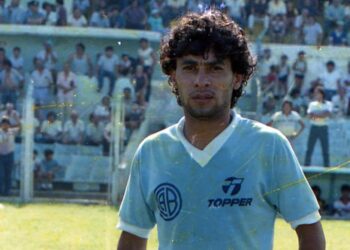 Julio César Villagra: El nombre del gigante