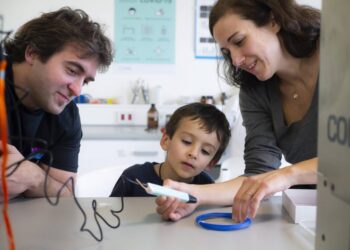 Innovación en impresión 3D biodegradable salva la vida de un bebé con una rara afección pulmonar