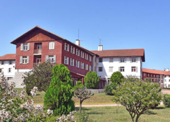 Nación desafecta los hoteles de embalse y abre la puerta a su privatización