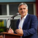 Alivio Cordobés: Llaryora presentó un programa para asistir a familias endeudadas